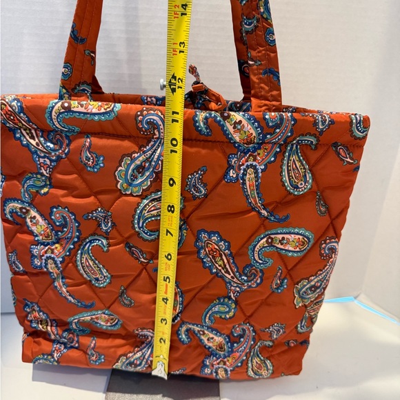 NWT Vera Bradley. Manor Paisley Quilted Tote Bag - Orange - Picture 10 of 14